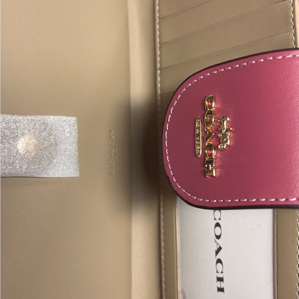 Coach Tan and Pink Heart Print  Rowen Satchel and matching wallet - Picture 4 of 8